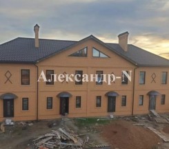 2-этажный дом (Лески/) - улицаЛески/ за2 700 000 грн.
